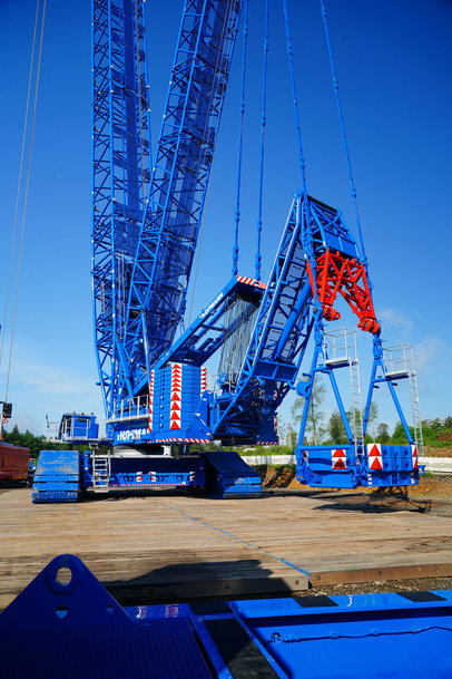 70 tonnes at an altitude of 150 metres: Hofmann's LR 1800-1.0 assembles wind turbines in Prüm